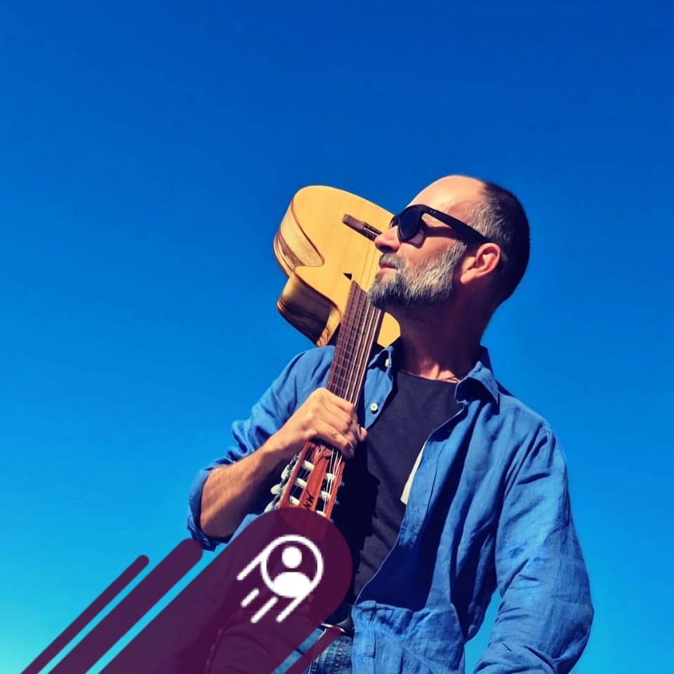 Andrea Quarantelli. Chitarra e mandolino della "Nuova Compagnia teatrale ligure"